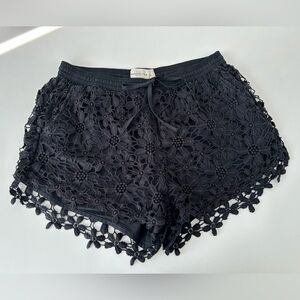 Abercrombie & Fitch lace black shorts, size S